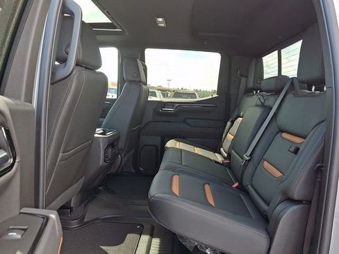New 2026 GMC Sierra 1500 AT4 w/ Technology Package AWD/4WD image 6