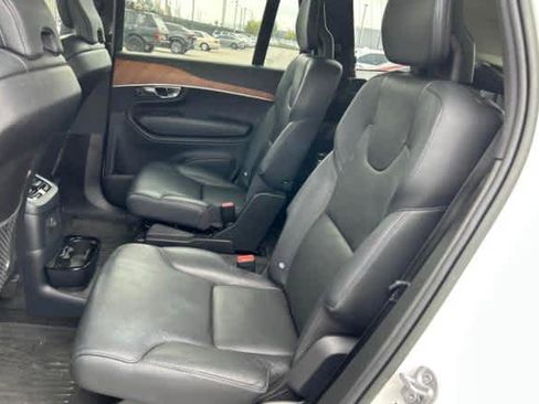 Used 2023 Volvo XC90 T8 Plus w/ Protection Package Premier image 5