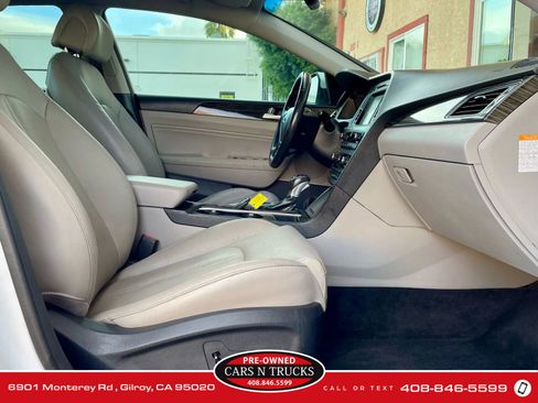 Used 2017 Hyundai Sonata Limited image 14