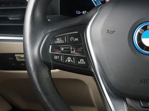 Used 2023 BMW i4 eDrive35 image 22