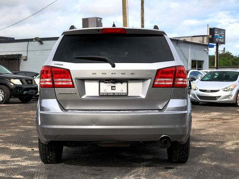 Used 2016 Dodge Journey SE w/ Flexible Seating Group image 7