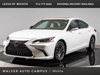 Certified 2025 Lexus ES 300h w/ Luxury Package
