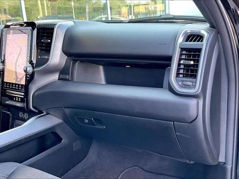 Used 2025 RAM 1500 Big Horn AWD/4WD image 15