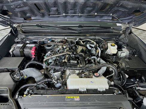 Used 2025 Toyota Tacoma TRD Off-Road image 32