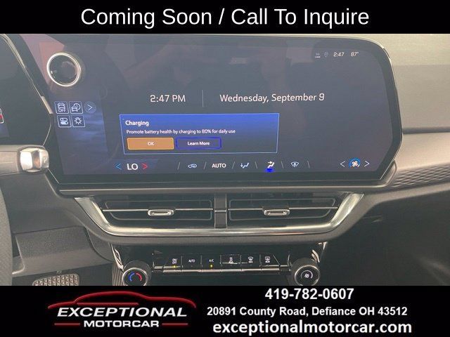 Used 2025 Chevrolet Equinox EV LT FWD image 41