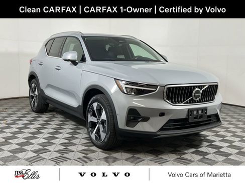Certified 2025 Volvo XC40 B5 Plus image 1