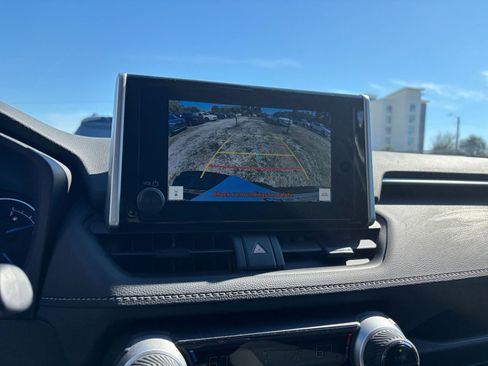 Used 2025 Toyota RAV4 LE image 25