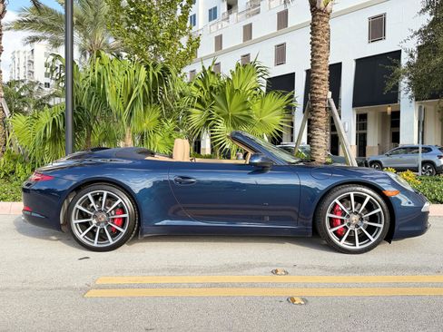 Used 2013 Porsche 911 Carrera S image 9