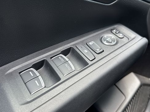 Certified 2025 Honda Accord LX image 24