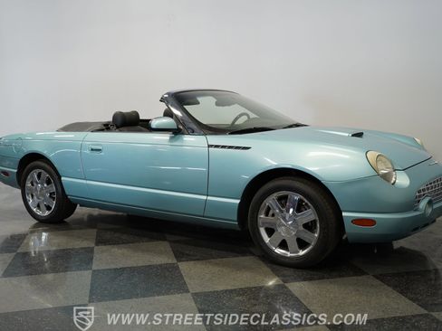 Used 2002 Ford Thunderbird RWD image 16