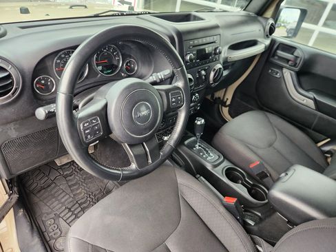 Used 2017 Jeep Wrangler Unlimited Sport w/ Quick Order Package 24S AWD/4WD image 26