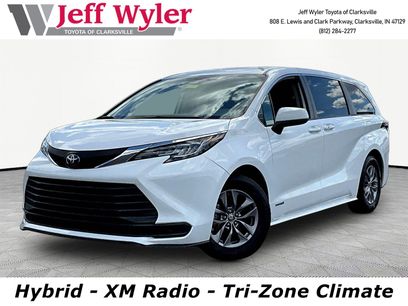 Used 2021 Toyota Sienna LE