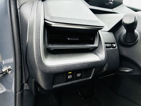 Used 2023 Toyota Prius Limited image 14