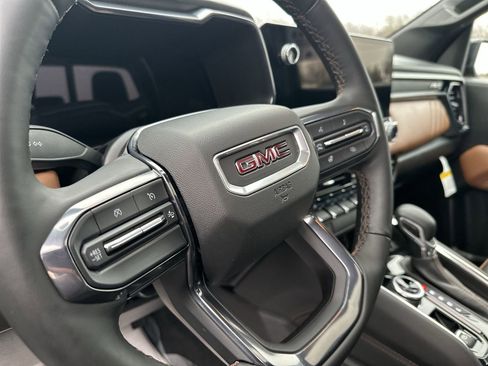 Certified 2025 GMC Canyon AT4 w/ Technology Plus Package image 14