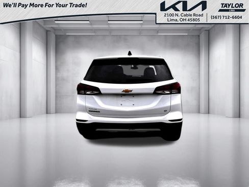 Used 2024 Chevrolet Equinox LT w/ LPO, Floor Liner Package FWD image 16