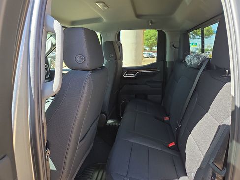 New 2026 GMC Sierra 1500 SLE AWD/4WD image 8