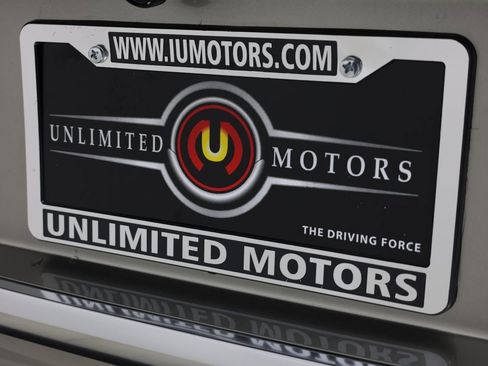 Used 2023 Lexus GX 460 Luxury w/ Sport Design Package image 21