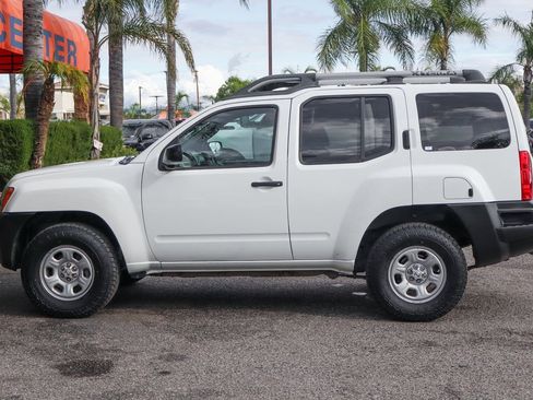 Used 2015 Nissan Xterra X image 5
