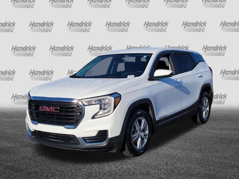 Used 2022 GMC Terrain SLE FWD image 3