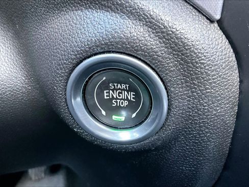 Used 2019 GMC Sierra 1500 SLT image 28