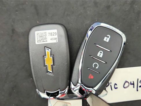 New 2026 Chevrolet Trax LT FWD image 21