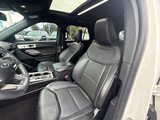 Used 2022 Ford Explorer ST w/ Equipment Group 401A AWD/4WD image 17