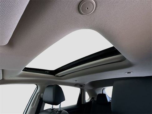 New 2025 Honda HR-V EX-L image 21