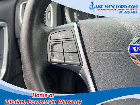 Used 2016 Volvo V60 T5 Cross Country AWD/4WD image 27