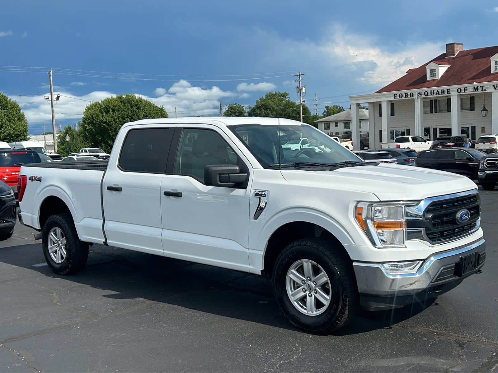 Used 2022 Ford F150 XLT AWD/4WD image 3