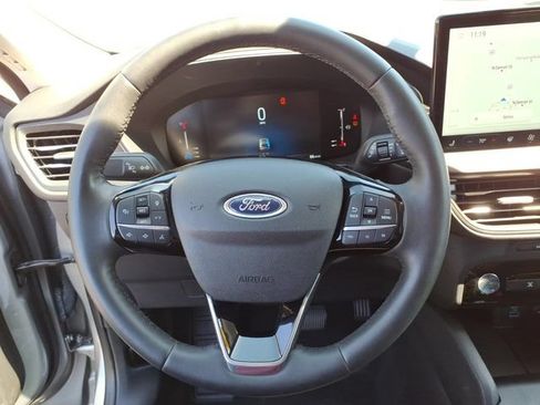 Used 2023 Ford Escape Active w/ Tech Pack #1 AWD/4WD image 18