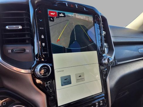 Used 2022 RAM 2500 Laramie image 6