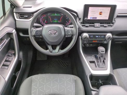 Used 2023 Toyota RAV4 XLE w/ Convenience Package FWD image 12
