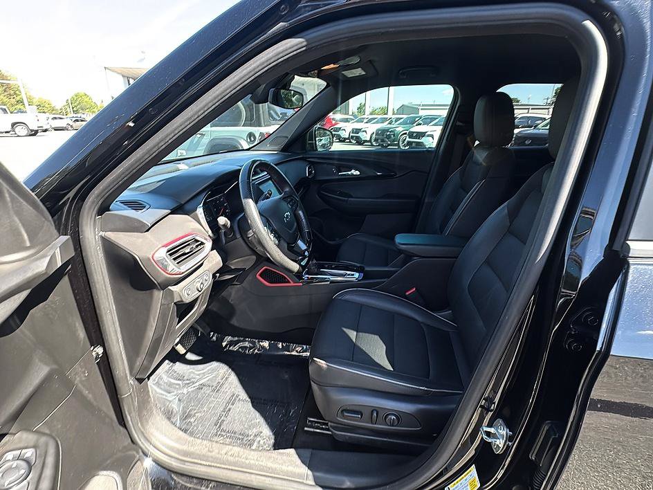 Used 2022 Chevrolet TrailBlazer RS FWD image 18