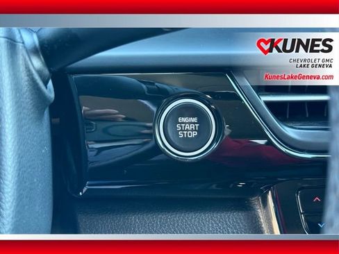 Used 2025 Kia Seltos S FWD image 37