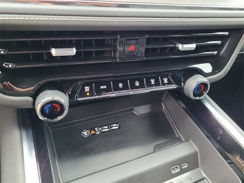 New 2025 Chevrolet Tahoe Premier image 21