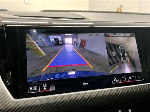 Used 2022 Audi RS e-tron GT image 23