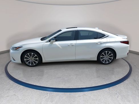 Used 2019 Lexus ES 300h w/ Premium Package FWD image 8