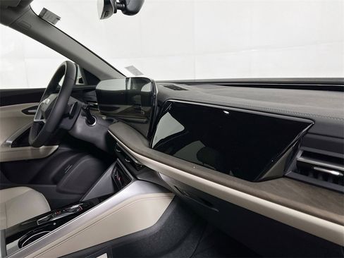 New 2025 Audi Q5 Premium image 29