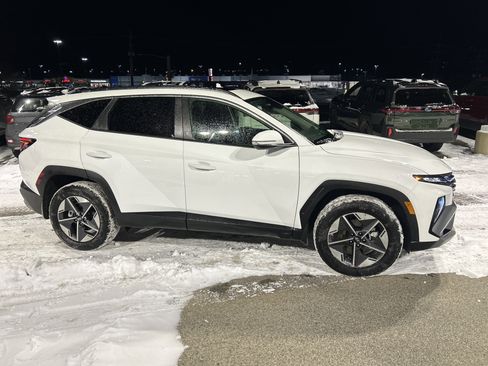 Certified 2025 Hyundai Tucson SEL image 4