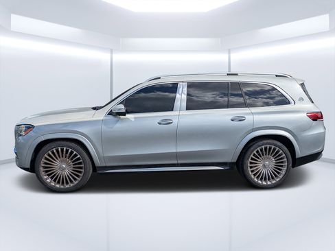 Certified 2023 Mercedes-Benz Maybach GLS 600 4MATIC image 9