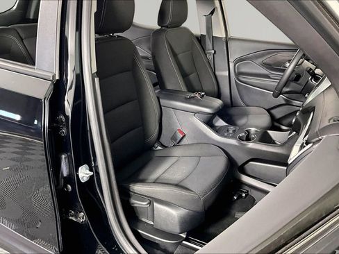 Certified 2024 GMC Terrain SLE w/ Driver Convenience Package FWD image 26