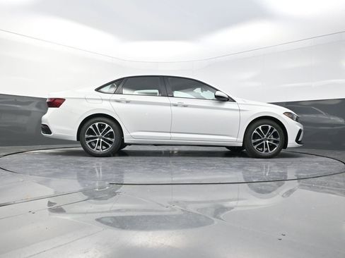 New 2026 Volkswagen Jetta Sport FWD image 27
