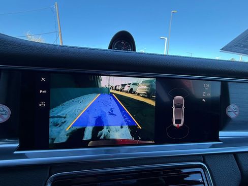 Used 2022 Porsche Panamera 4 Platinum Edition image 38