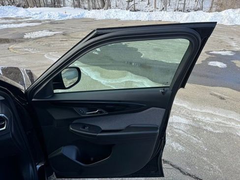 Used 2025 Chevrolet TrailBlazer LT image 13