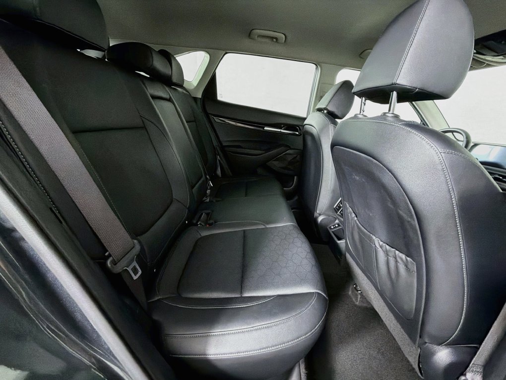 Used 2024 Kia Seltos SX AWD/4WD image 28
