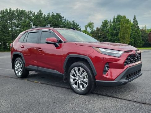 Used 2024 Toyota RAV4 XLE Premium w/ Weather Package FWD image 3