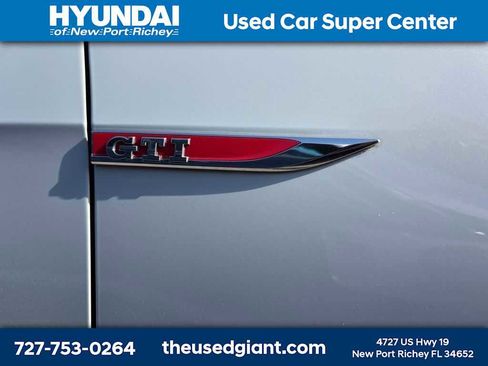 Used 2019 Volkswagen GTI SE FWD image 5