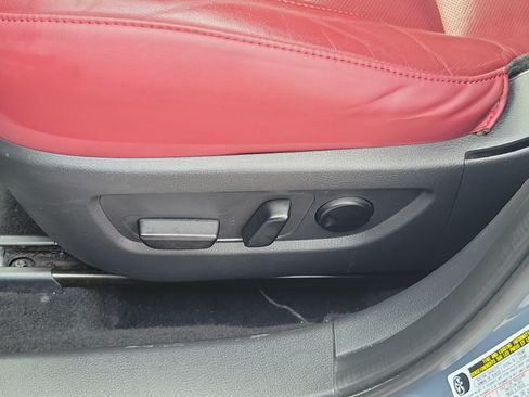 Used 2025 MAZDA CX-30 AWD 2.5 S w/ Preferred Package image 22