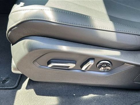 Certified 2025 Acura MDX SH-AWD image 11