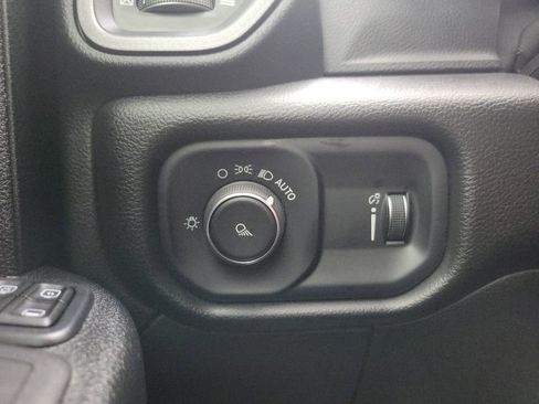 Used 2024 RAM 3500 Tradesman w/ Chrome Appearance Group image 13